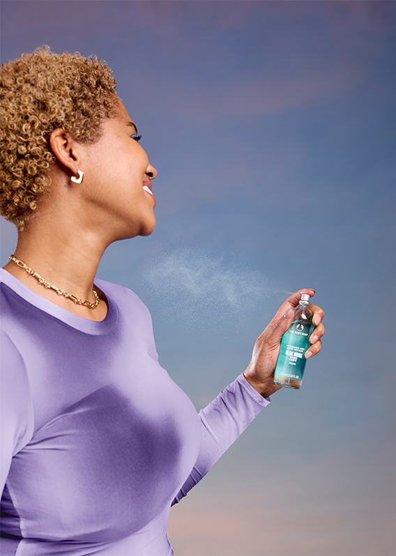 Blue Musk Zest Body Mist Lifestyle woman