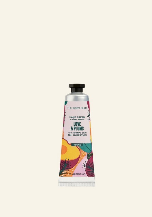 LOVE product zoom