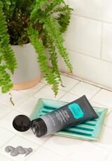 HIMALAYAN CHARCOAL PURIFYING CLAY WASH 125 ML 4 INRSLPS144 product zoom