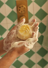 Banana Shampoo Bar Lather